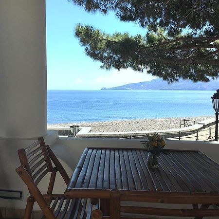 Hotel Mercanti Di Mare サンタ・マリーナ・サリーナ エクステリア 写真